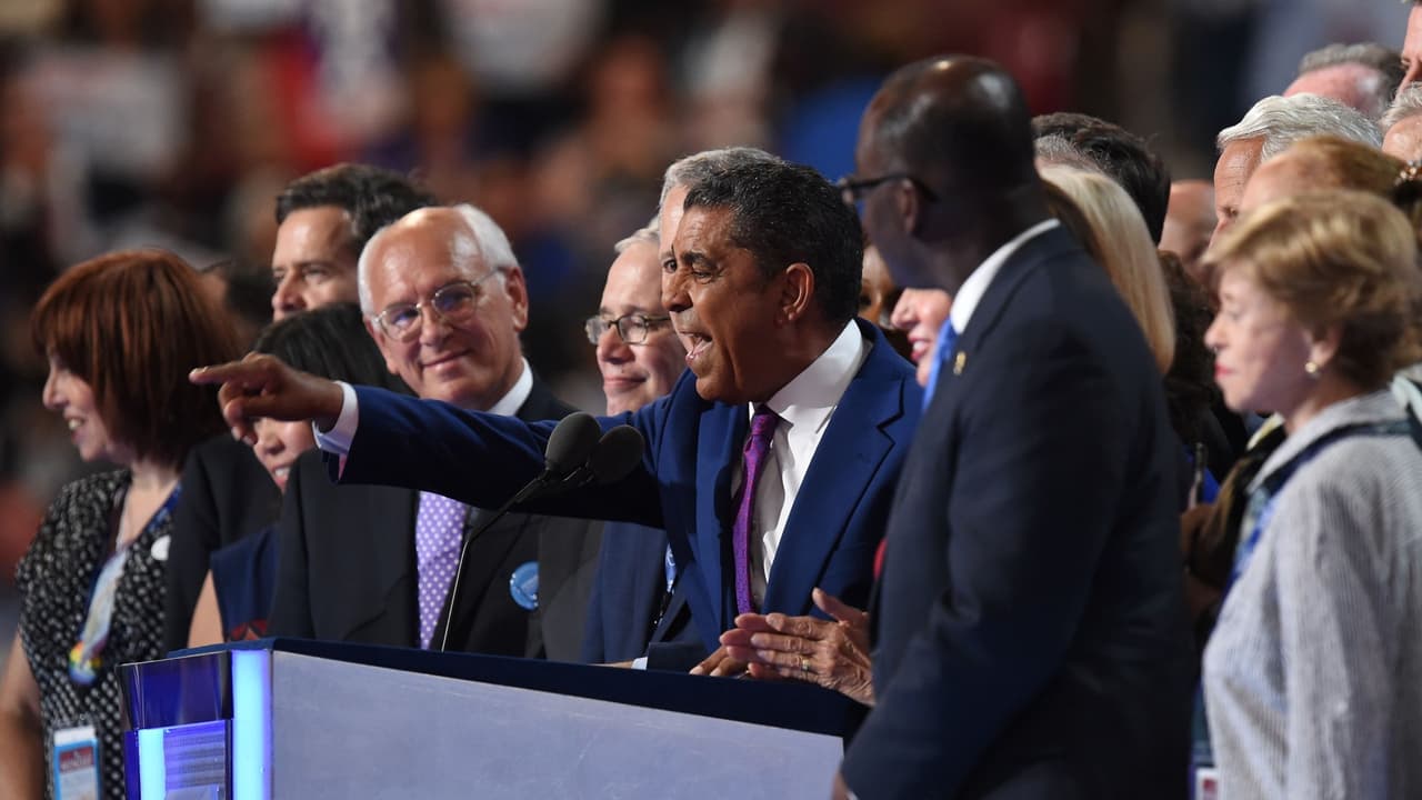 Adriano Espaillat, de indocumentado al primer dominicano en el Congreso de Estados Unidos
