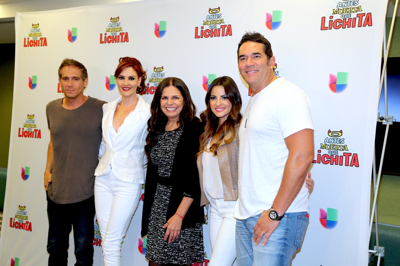 Ahora todos los días, a las 8PM/7 C por Univision, tienes una cita con tu televisor, tu tablet o tu smartphone y con "Lichita". ¡No lo olvides!