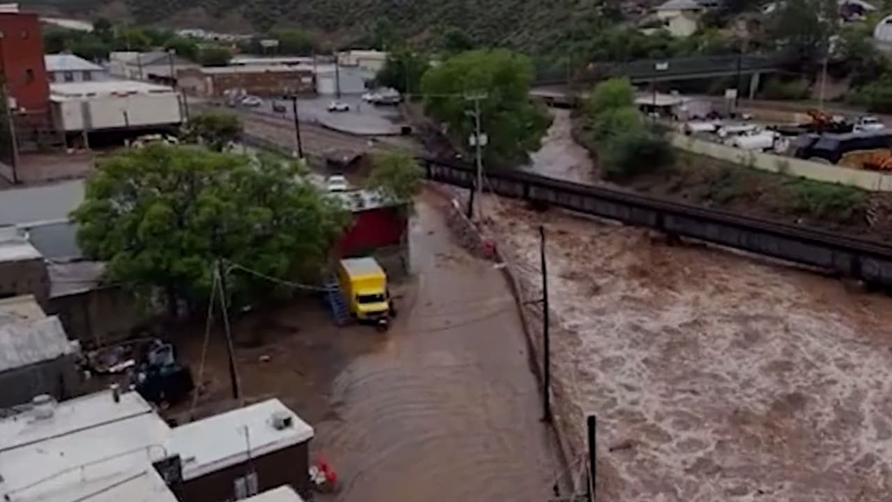Tormentas severas y alerta de tornados ponen en riesgo a Arizona; reportan granizo y árboles caídos