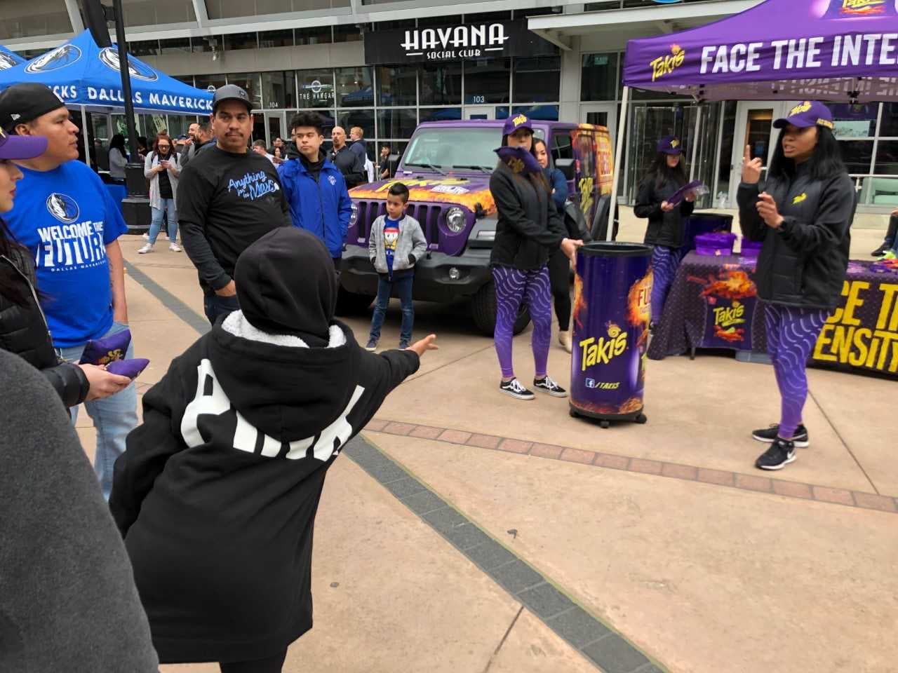 Los participantes disfrutaron de varios juegos en los que obtenían también un obsequio.