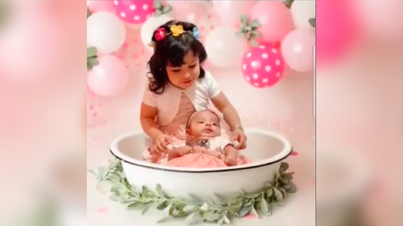 La mañana del miércoles 2 de junio, Daimaris Rivero tuvo que frenar el 
<b><a href="https://www.univision.com/local/houston-kxln/localisimo/muerte-hermanas-accidente-eastex-freeway-houston-daileny-liah-rodriguez-rivero">automóvil en la carretera</a></b> para no estrellarse contra una barra metálica.