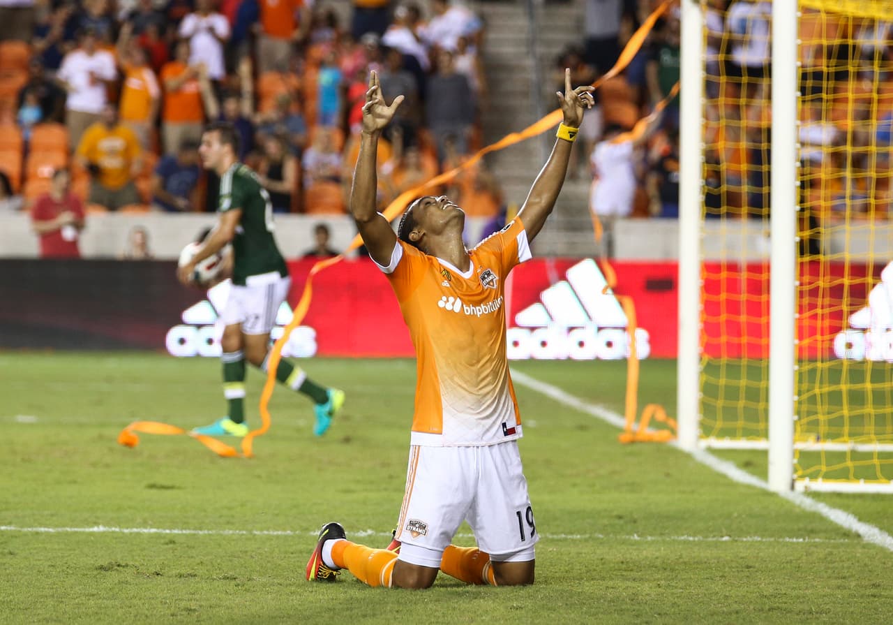 Mauro Manotas, la más fresca sensación goleadora colombiana de Houston Dynamo y la MLS