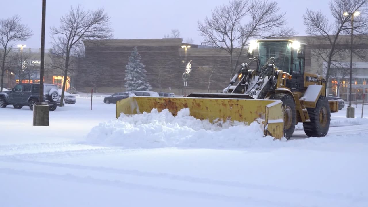 El estado de Nueva York vivió la primera gran nevada de la temporada.