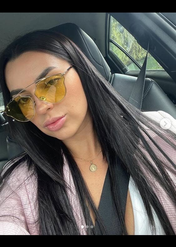 Después, ingresó al reconocido Centro de Educación Artística (CEA) de Televisa.