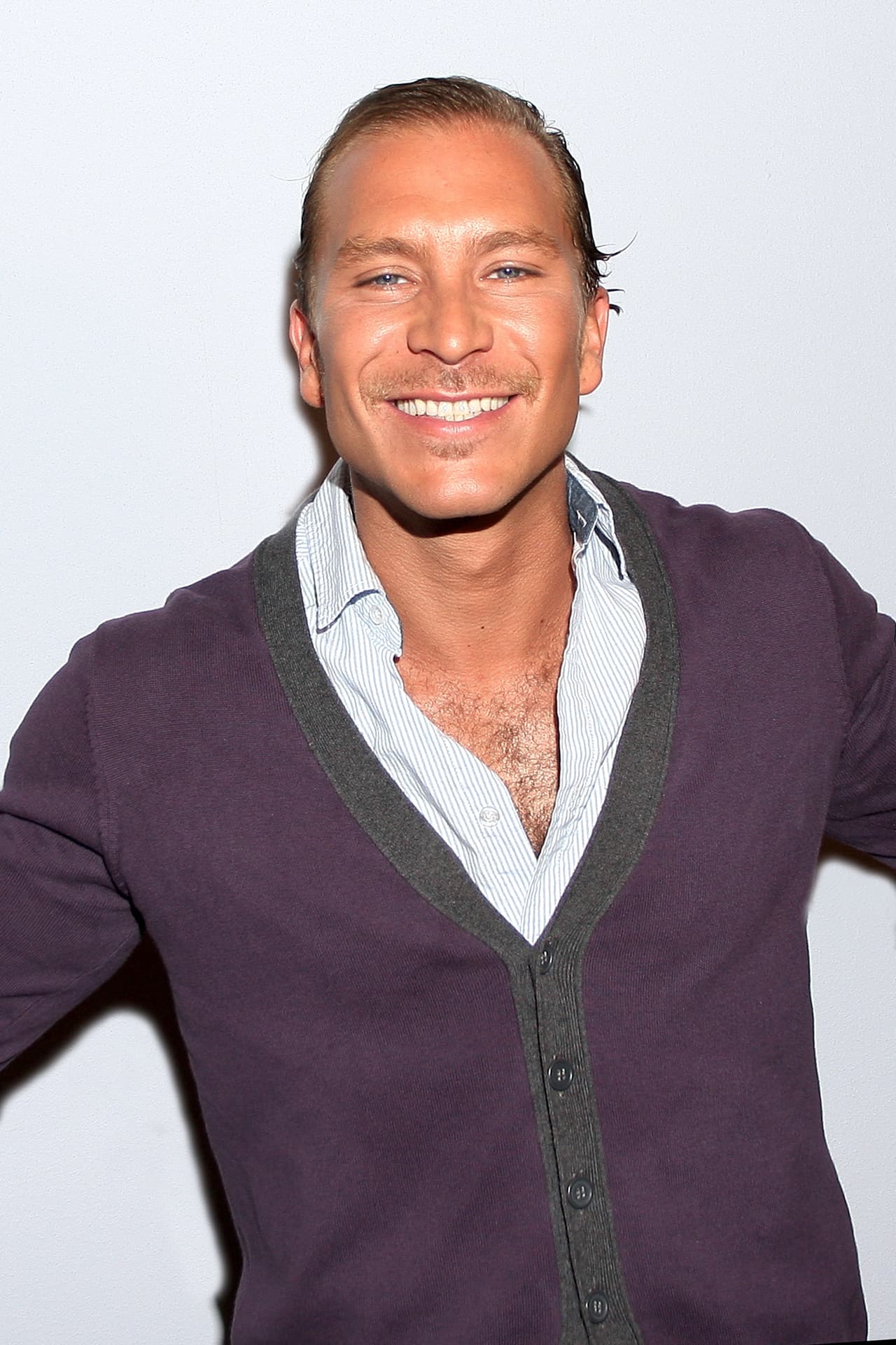 <b>Ivonne Montero</b>, quien tuvo una relación sentimental con 
<b><a href="https://www.univision.com/famosos/salvador-zerboni-advierte-el-efecto-que-tendria-la-publicacion-de-un-video-intimo-suyo-fotos">Salvador Zerboni</a></b>, se expresó sobre el carácter del actor luego de que se supiera que fue expulsado de un gimnasio por su presunta actitud agresiva.