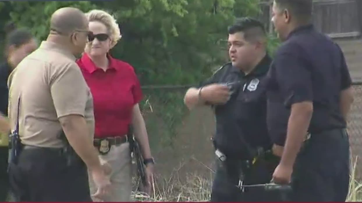 Dos heridos en posible incidente de ira al volante cerca del Walmart de Potranco Road 