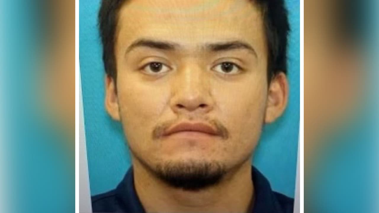 Buscan a un hombre acusado de matar a su pareja en un apartamento al noroeste de Houston