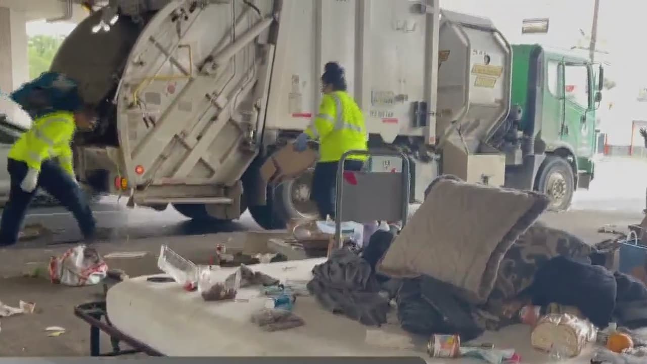 La ciudad de Austin entró a la Fase 3 de su plan para restablecer la prohibición de acampar. En esta etapa, las cuadrillas comenzarán a limpiar los campamentos.