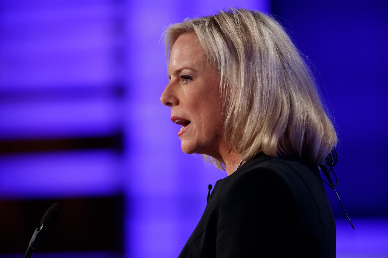 La salida de Nielsen fortalece el ala dura en la Casa Blanca y pone la inmigración en el centro de las presidenciales 2020