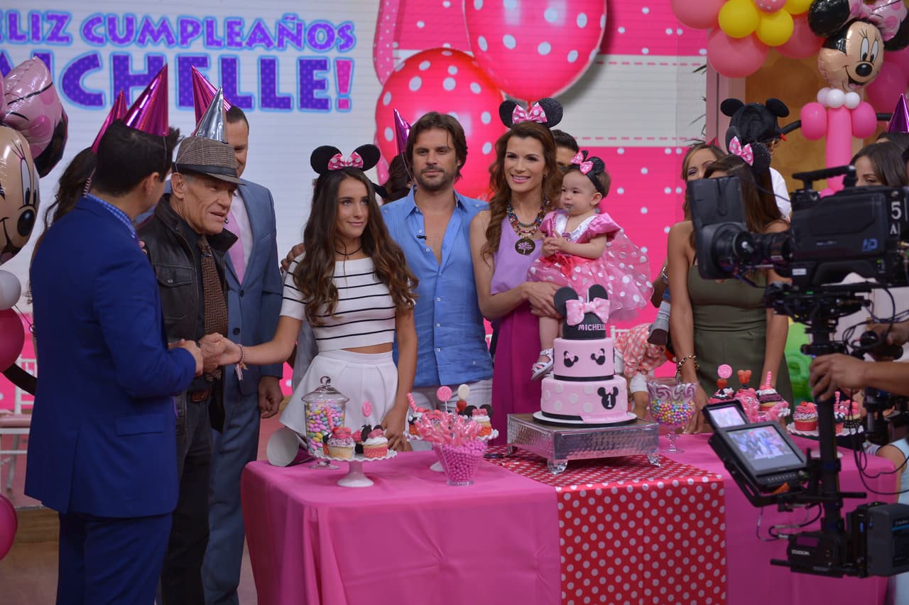 Don Alejandro Tacher se siente muy afortunado de sus hijos y nietos.