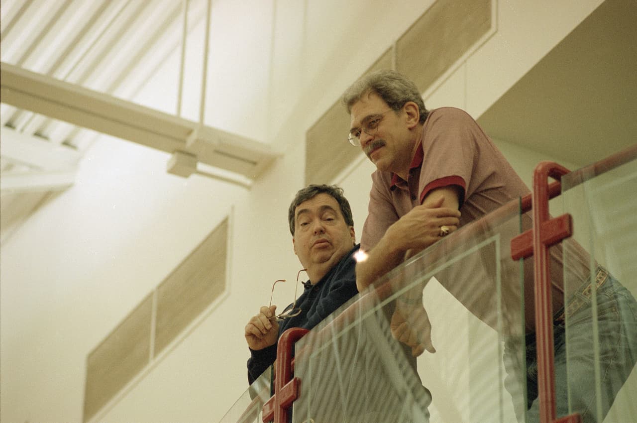 La directiva y los entrenadores también forman parte de esta historia, pues sus tomas de decisiones y declaraciones afectaban completamente el rendimiento y resultados del equipo.