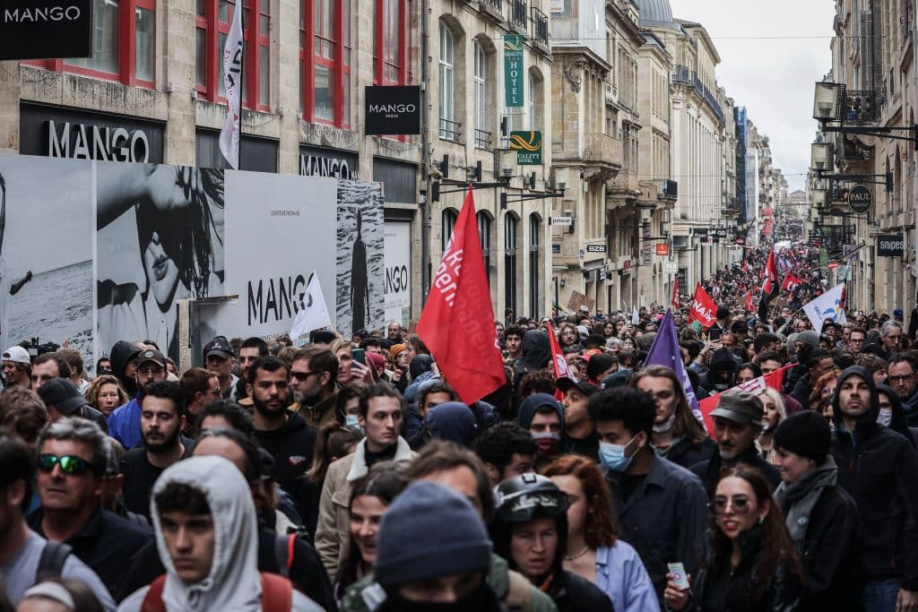 La pandemia del coronavirus apagó este movimiento pero también envió al olvido a una anterior reforma de las pensiones que el mandatario de 45 años quería aplicar y que ya generó oposición.