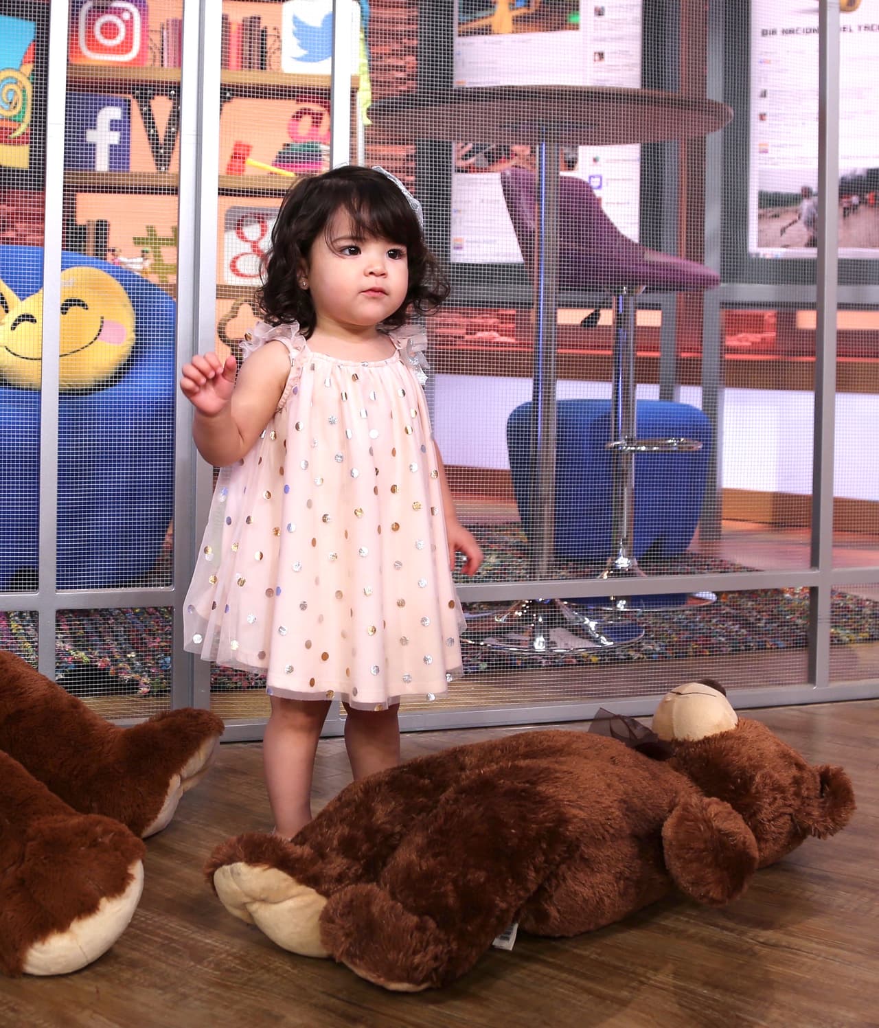 Nos encanta verla caminar y pasear por todos los rincones de la casa.