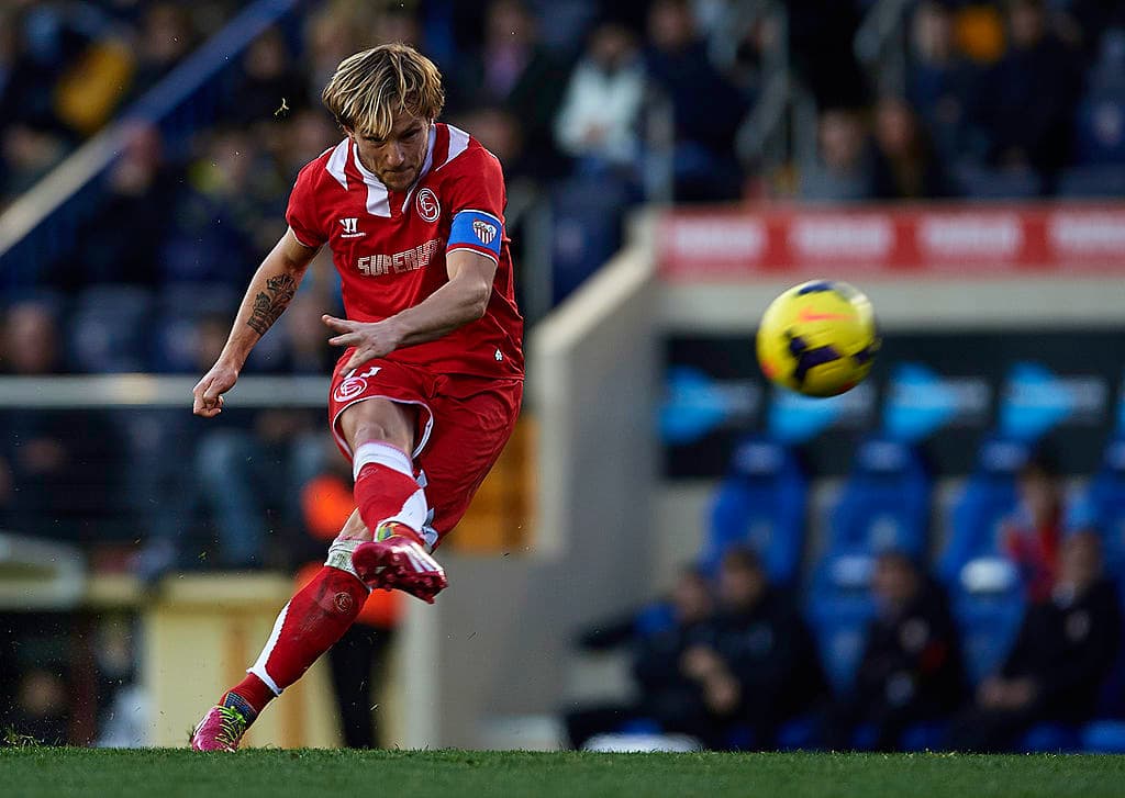 Rakitic jugó del 2011 al 2014 en Sevilla, siendo capitán bajo las órdenes de Unai Emery.