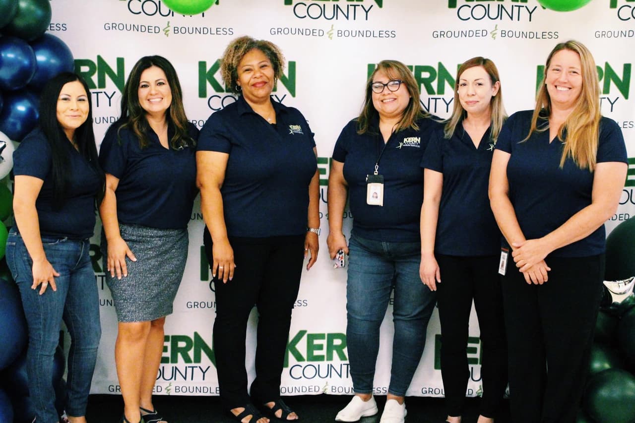 Si estás buscando un empleo seguro está es una gran oportunidad, ya que hay varias carreras a las que podrían mandar su solicitud.