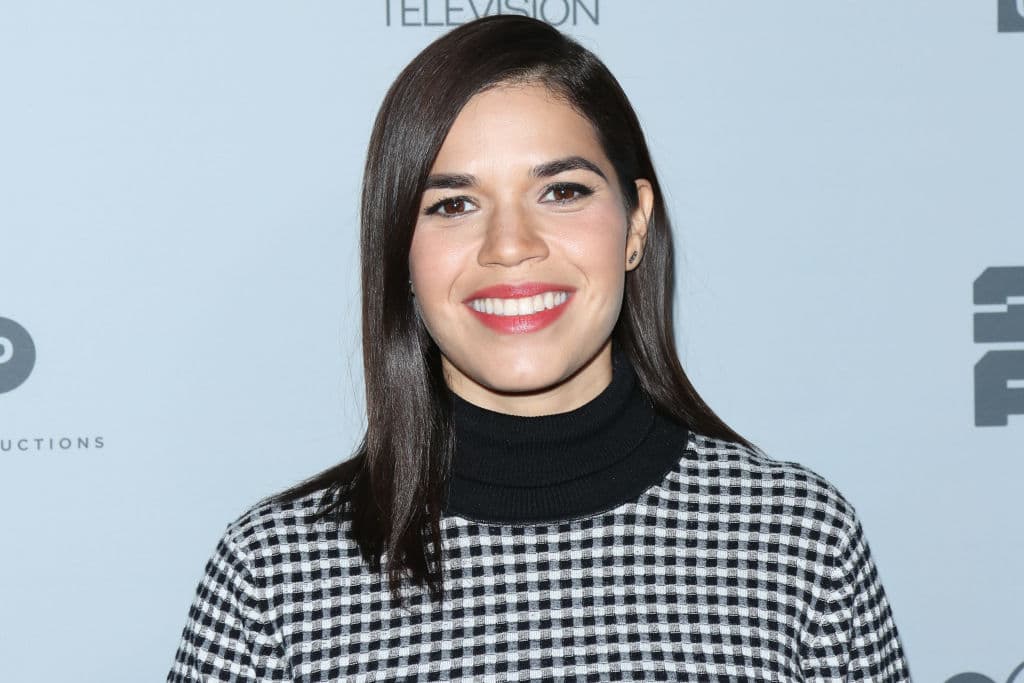 <b>"Se acabó el tiempo de guardar silencio. Se acabó el tiempo de esperar. Se acabó el tiempo de tolerar acosos y abusos"</b>, escribió a America Ferrera en su Instagram, al comunicar la noticia este lunes acompañada de una foto donde se lee la frase con la que comienza la carta firmada por 300 mujeres: "Queridas hermanas".