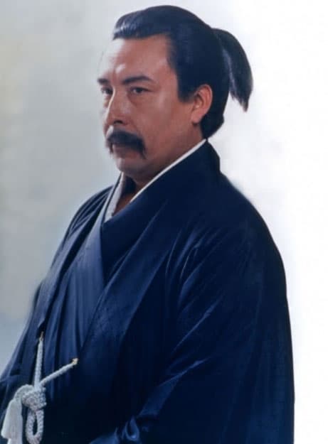 Tenía un hermano que era malo, quien se dio cuenta de lo bella que era Oyuki y quiso sacar ventaja de eso.