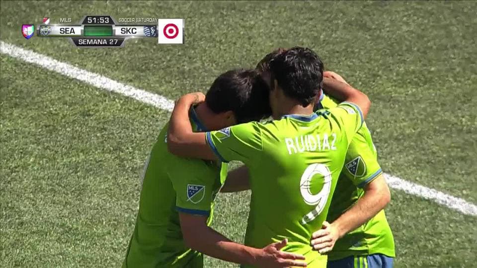 ¡GOOOL! Graham Zusi anota para Sporting Kansas City
