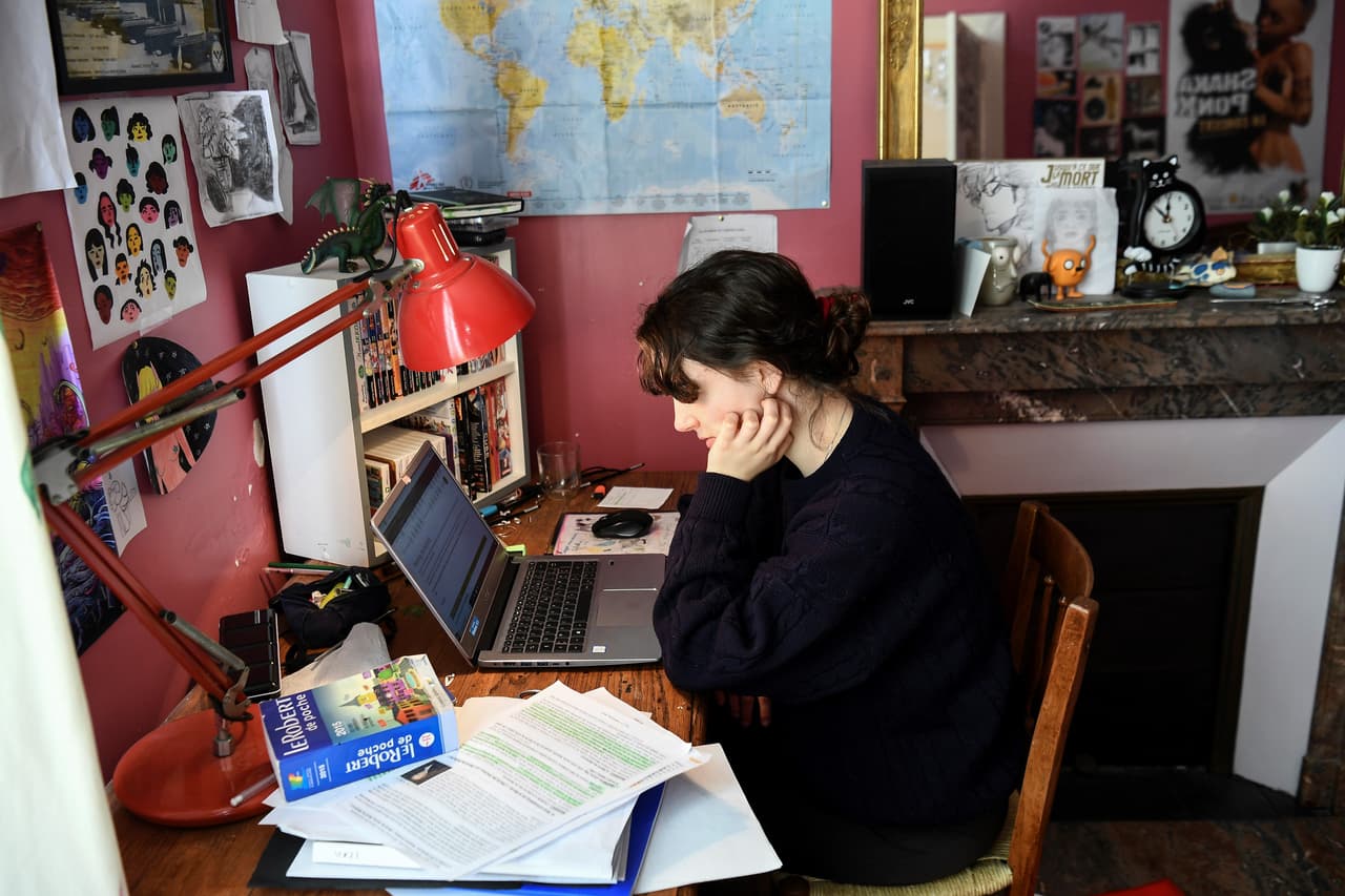 Lista de los cursos gratis y en español de varias prestigiosas universidades en todo el mundo