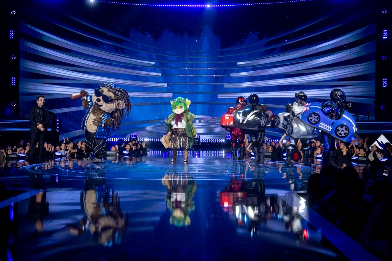 El séptimo show tuvo dos triples combates. El primero con Puerco Espunk, Hada y Carritos Chocones.