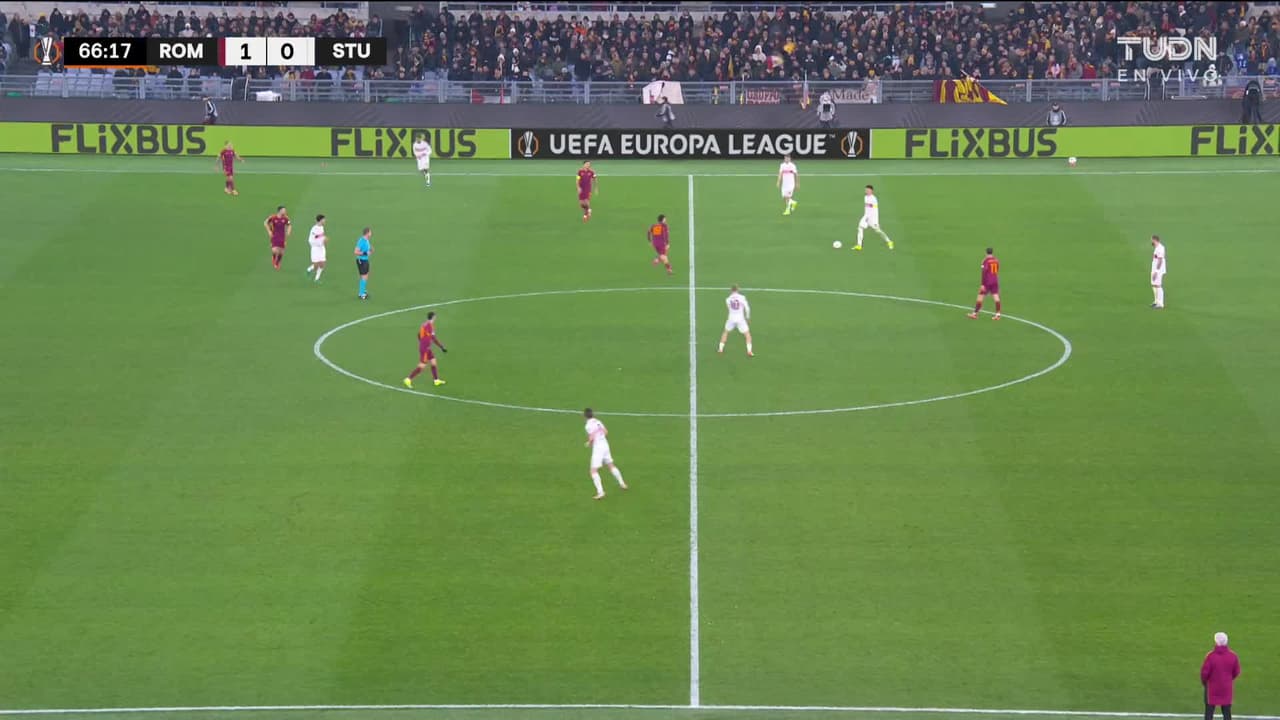 ¡TIRO ATAJADO! disparo por Lorenz Assignon.