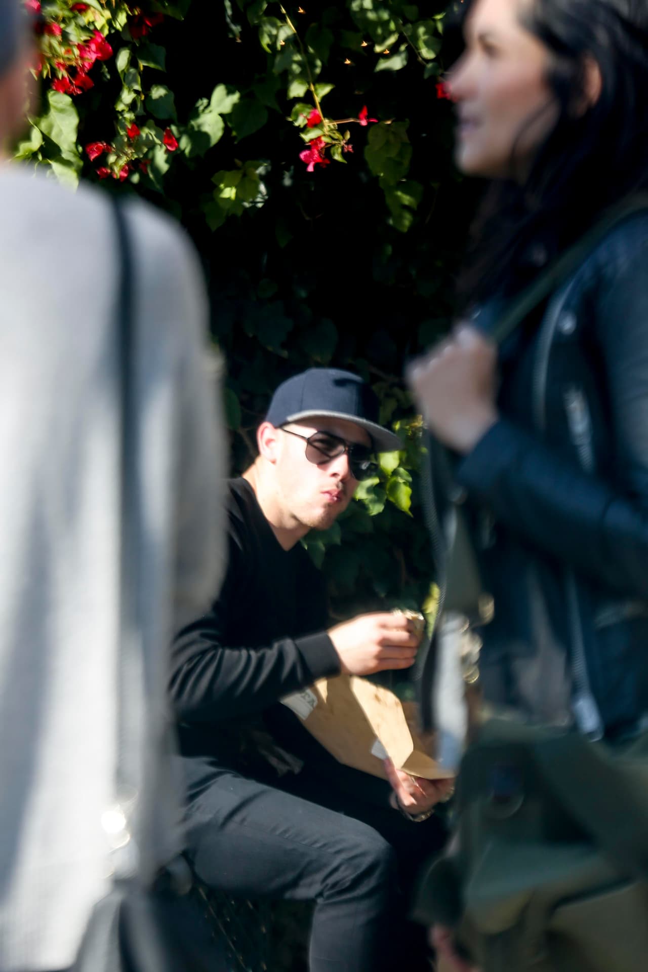 "¡Ya me cacharon comiendo!"