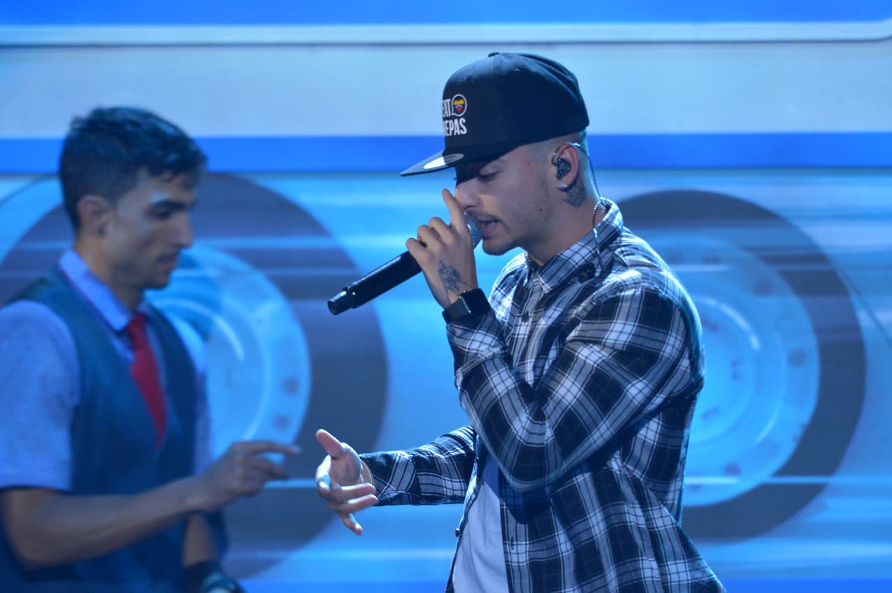 Al igual que los otros famosos, todo quiere que salga de maravilla.