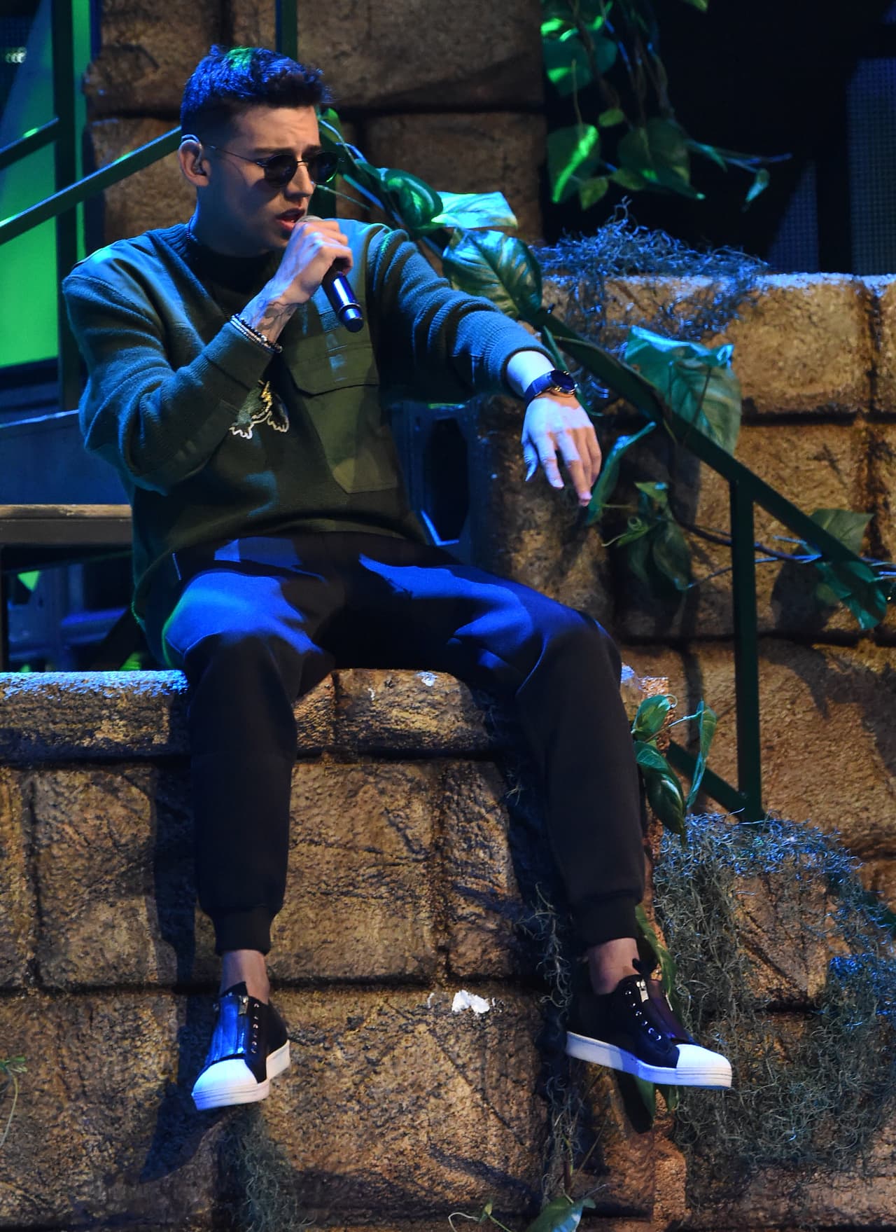 <span class="cms-h3-H3"><b>Sky.</b></span> 
<b><h3 class="cms-h3-H3">Nominaciones: 1 </h3>¿A qué está nominado?: </b> Video del Año por el tema "Safari".