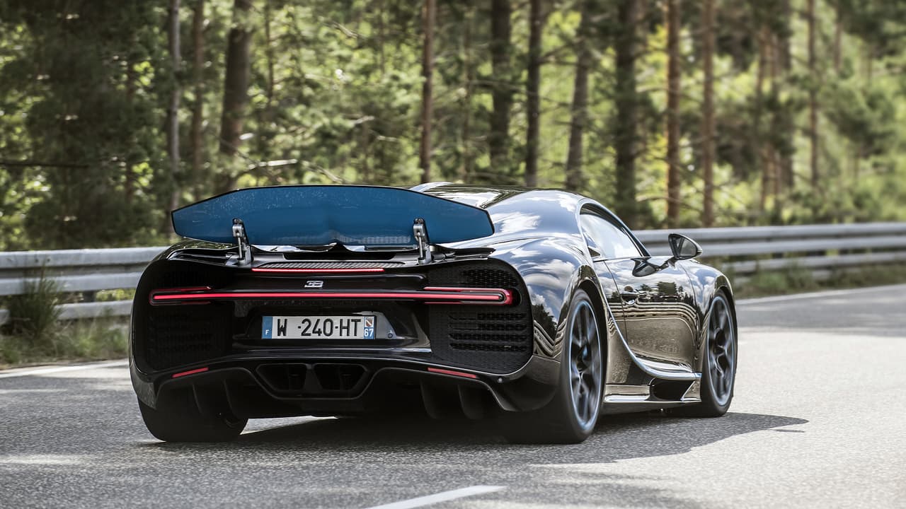 En esta oportunidad Juan Pablo consiguió alcanzar 249 mph (400 km/h) en solo 32.6 segundos y después de pisar el pedal del freno le tomo 9.3 segundos adicionales para detener al vehículo por completo. Todo esto se llevó a cabo en un tramo de 1.93 millas (3 kms).