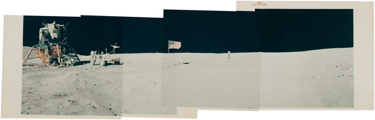 Una vista panorámica de Las Tierras Altas de Descartes, donde aterrizó la misión Apollo XVI en 1972. Esta imagen podría llegar a venderse por 10,080 dólares, según Christie's