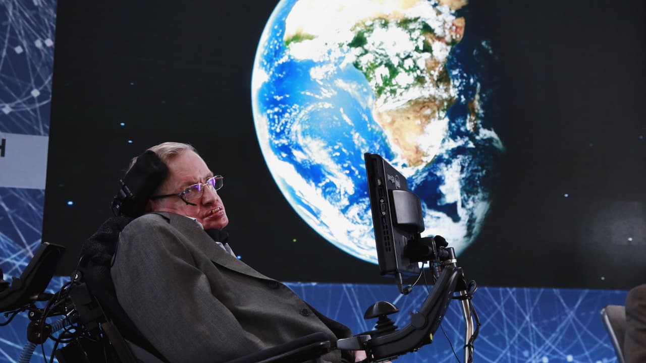 La extraordinaria teoría sobre universos paralelos que terminó Stephen Hawking justo antes de morir