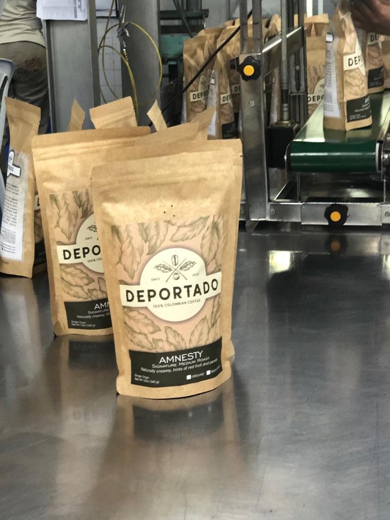Amnistía en una mezcla de granos con "un magnífico sabor dulce y floral", según los propietarios de Café Deportado.
