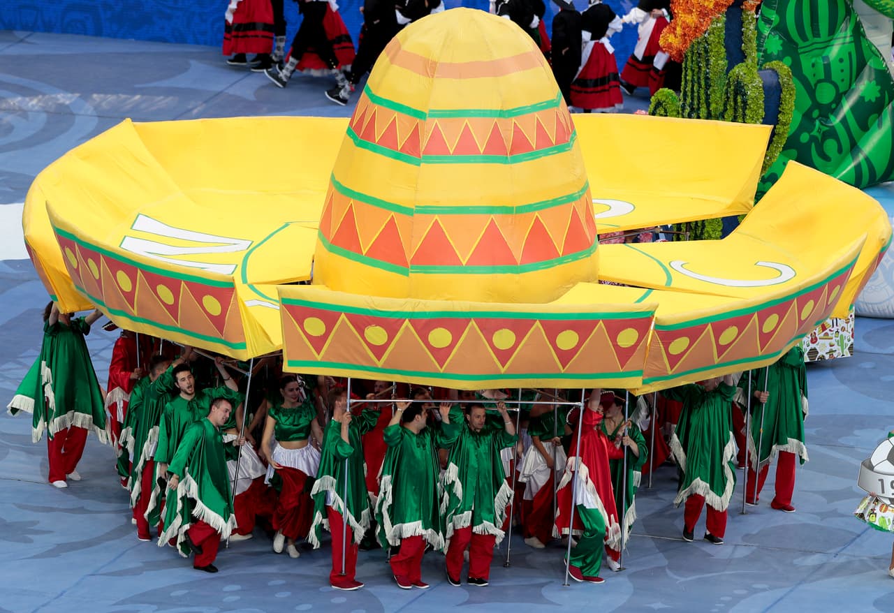 Rusia rindió homenaje a los países participantes, entre ellos a México, en la clausura de la Copa Confederaciones que vivió una nueva edición con miras al Mundial de 2018.