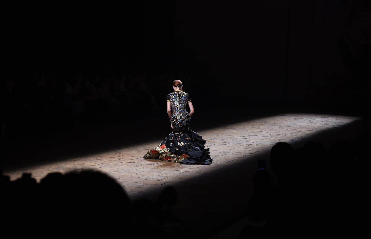 No sólo se requiere una belleza interna y externa excepcional: además hace falta talento y compromiso.