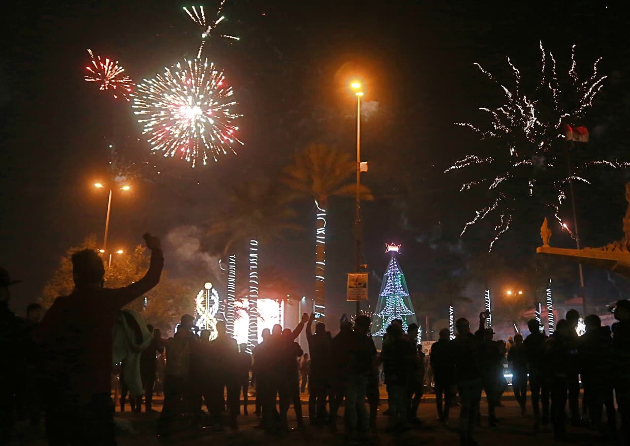 Así se vio la celebración del Año Nuevo en las calles de Bagdad, Irak.