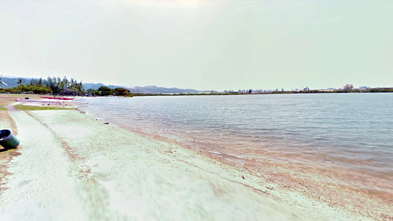 <b>Hawaii.</b> 90 de 218 playas analizadas en el archipiélago fueron inseguras por al menos un día en 2018. Laguna Keeh (condado Honolulu) fue potencialmente insegura por 11 días y fue la que más tiempo estuvo en malas condiciones en ese estado.