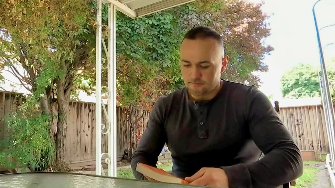 “Siento que me robaron 17 años de mi vida. Pero por ahora, voy a disfrutar esto y pasar tiempo con mi familia”, dijo Rubalcava a su salida de la corte.