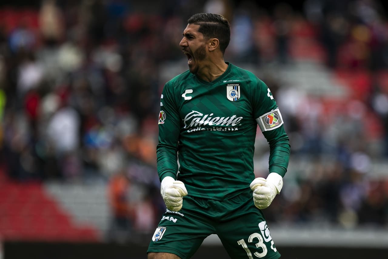 Gil Alcalá | El guardameta de Querétaro tiene un valor de 1.9 millones de dólares.