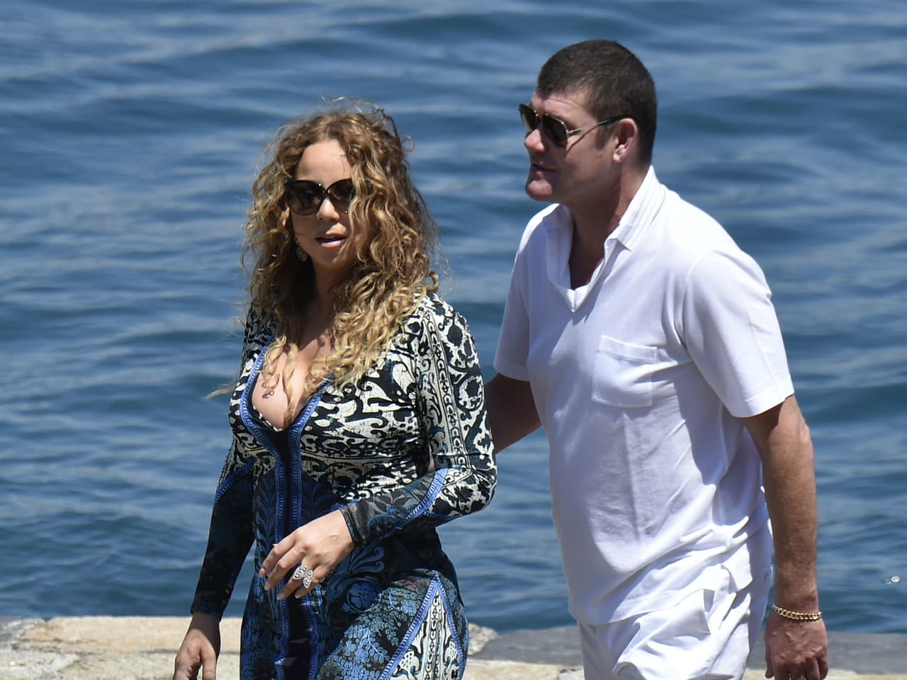 Según la revista OK! James le sugirió a 'Mimi' que pensara en el procedimiento, pues de esta forma sería más fácil controlar sus libras de más.