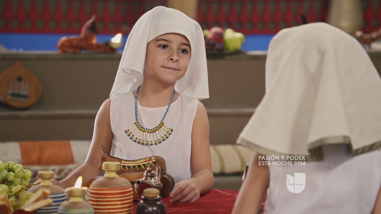 Bezalel, hijo de Leila y de Uri, siempre fue un chico muy despierto. Opinaba sobre todo y siempre estaba al pendiente de las diferencias entre la vida en el palacio y en la villa de los hebreos.