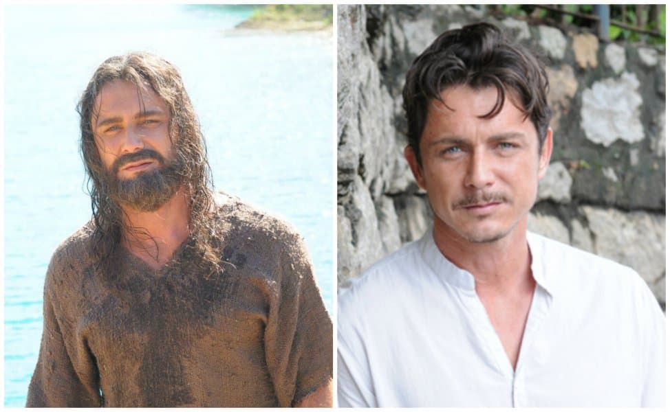 Al igual que el resto de los galanes de esta serie, el actor que interpreta a Aaron se ve muy diferente en la vida real. ¿Cómo te gusta más?