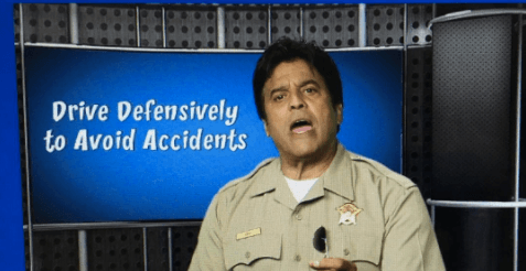 George López rechaza actuar en la inauguración de Donald Trump; recomienda a Erik Estrada