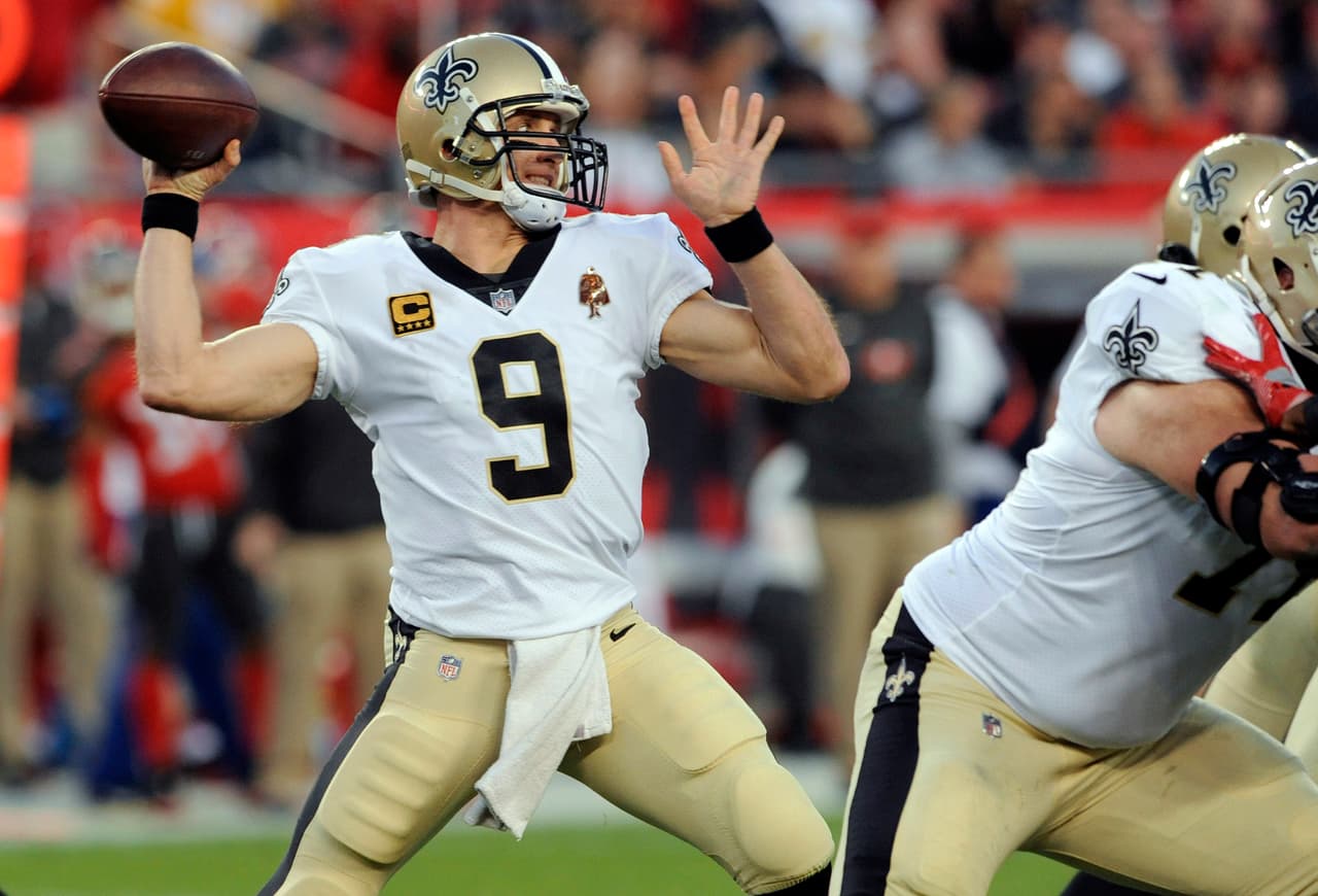 QB Drew Brees: El veterano de mil batallas renovó por dos años y 50 millones de dólares con los New Orleans Saints.