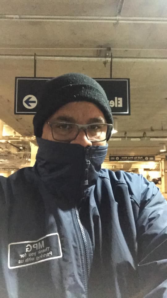 Fernando Delgado Coste asistente de estacionamiento en Hudson Yards trabajando durante el coronavirus.