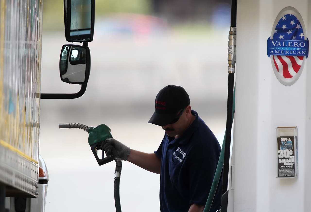 MILL VALLEY, CA - JULY 22: A customer prepares to pump gas into his truck at a Valero gas station on July 22, 2013 in Mill Valley, California. According to AAA, the national average price for a gallon of regular gasoline rose to $3.67 as prices have surged 12 cents in the past week due in part to the unrest in Egypt and production disruptions at US refineries. (Photo by Justin Sullivan/Getty Images)