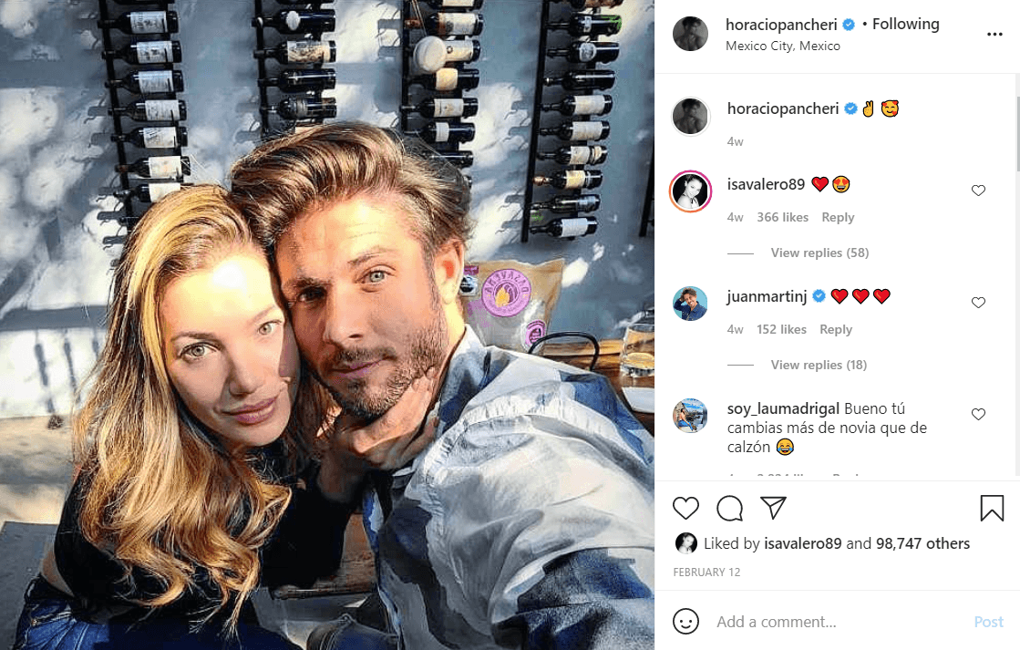 16 días después el actor publicó las primeras fotografías junto a Isa Valero. De inmediato desató sospechas de un romance entre ellos, pues al lado de las imágenes podían verse emojis de corazones.