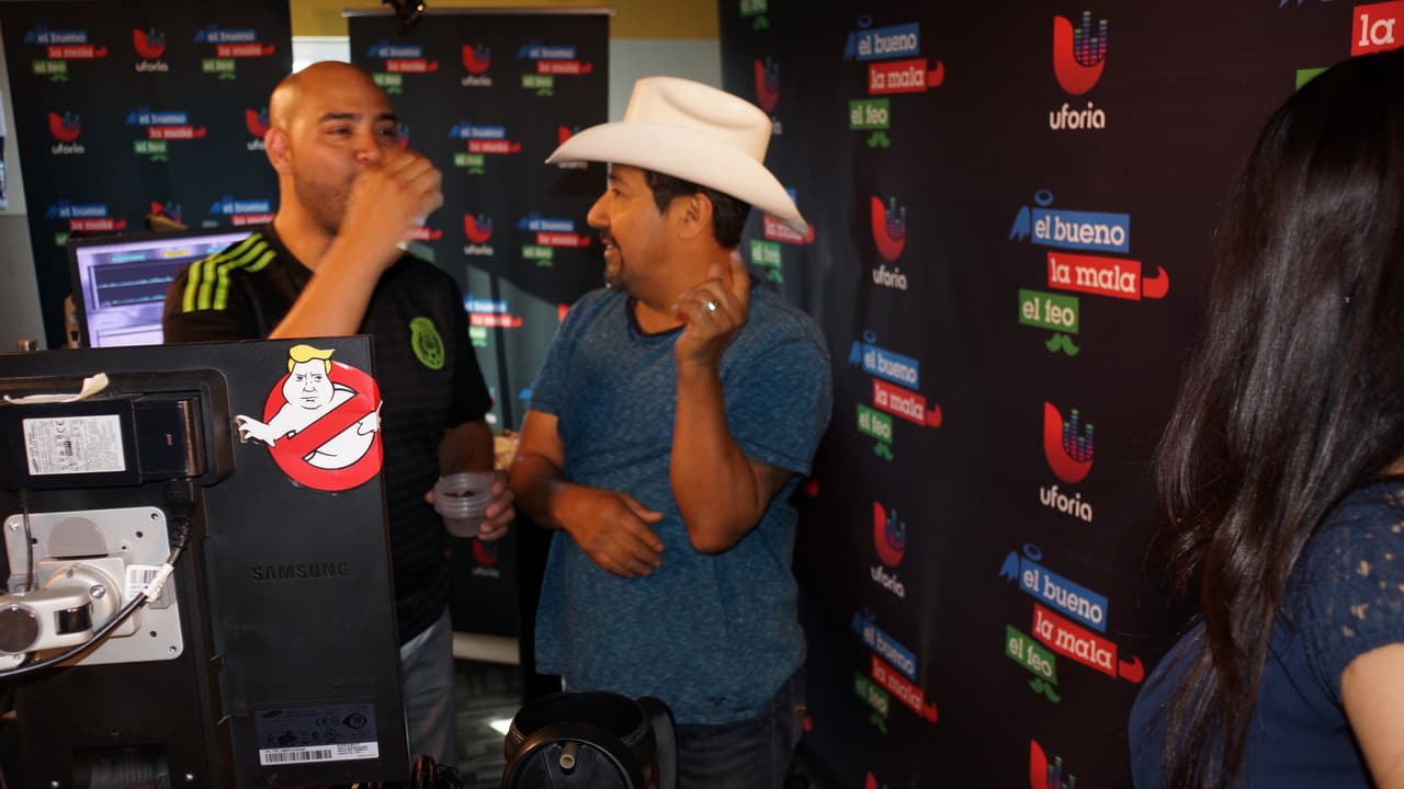 Otro regalo sorpresa de Carlita para Raúl 'El Pelón' y El Feo.