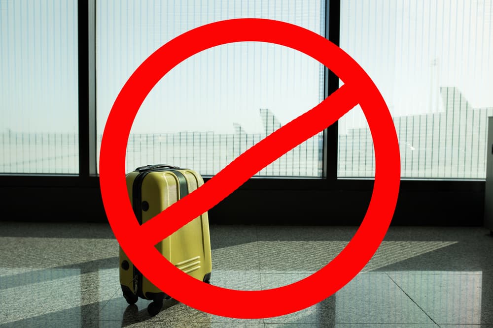 <b>GÉMINIS</b>
<br>Tus planes de viajar o de estudiar tendrán que esperar un poco. Aprovecha este periodo para poner en regla tus papeles o para buscar ayuda de personas con más experiencia.