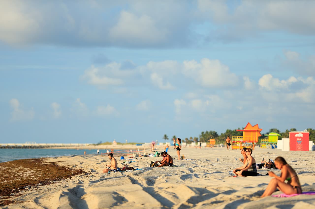 Por su parte, el condado Brevard ha presentado 1,793 casos de coronavirus y 17 muertes. 
<br>