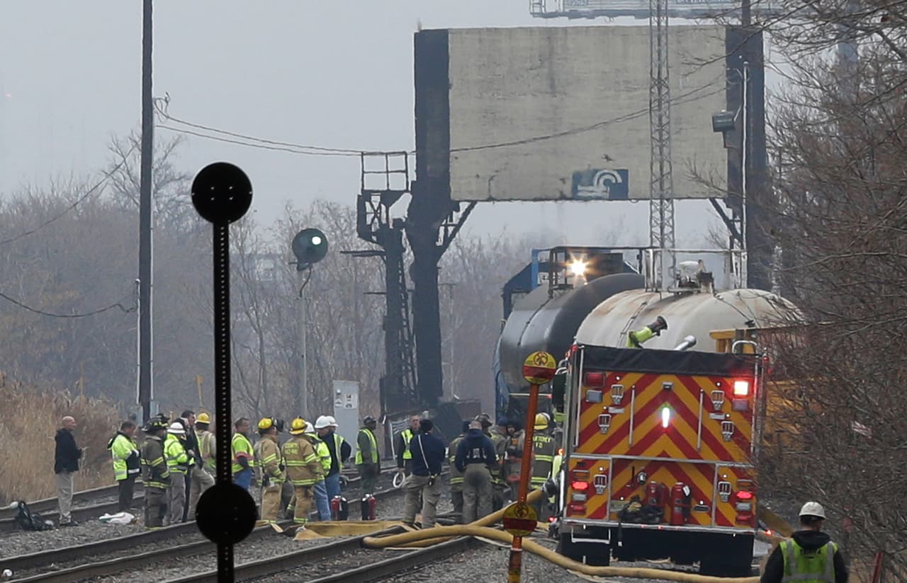<b>Puesto 1: Nueva Jersey. </b>Tiene el 37.2% de las carreteras en mal estado, el sexto mayor promedio del país, mucho más alto que la cifra nacional. Entre 2015 y 2019 tuvo 104 descarrilamientos,10.9 por cada 100,000 millas de vías, el mayor entre todos los estados. El 8.1% de los puentes requieren reparaciones.